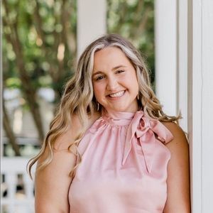 Meet your Posher, Annie